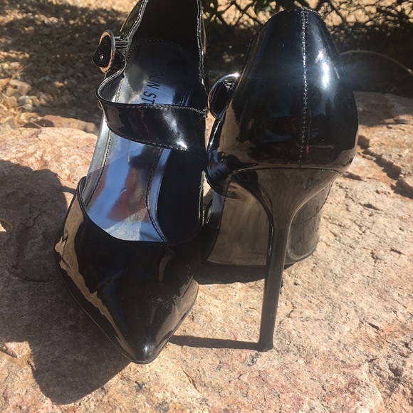 Patent leather Mary Janes…. - Picture 3 of 7